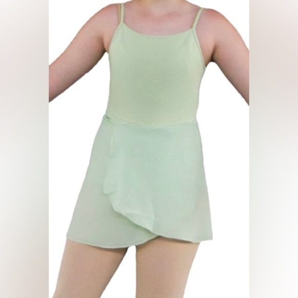 Mirella Other - Mirella Girls Camisole Leotard with matching wrap skirt size 14